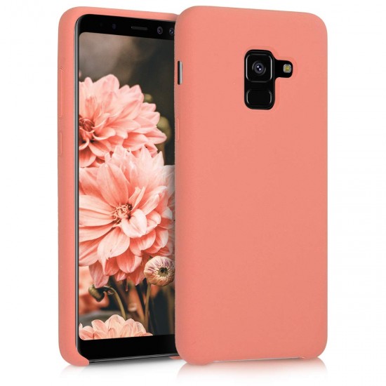 kwmobile telefoonhoesje compatibel met Samsung Galaxy A8 (2018) - Hoesje met siliconen coating - Smartphone case in mat koraal